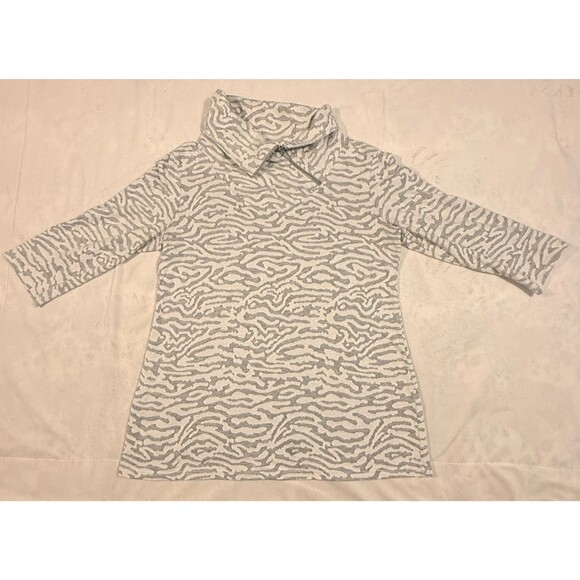 Peck & Peck Tops - Peck & Peck Womens M Gray White Zebra Print Knit Mock Neck 1/4 Zip Pullover